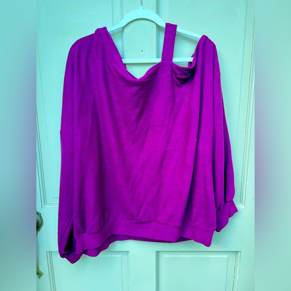 NWT CCX cold shoulder sweater with wide sleeves